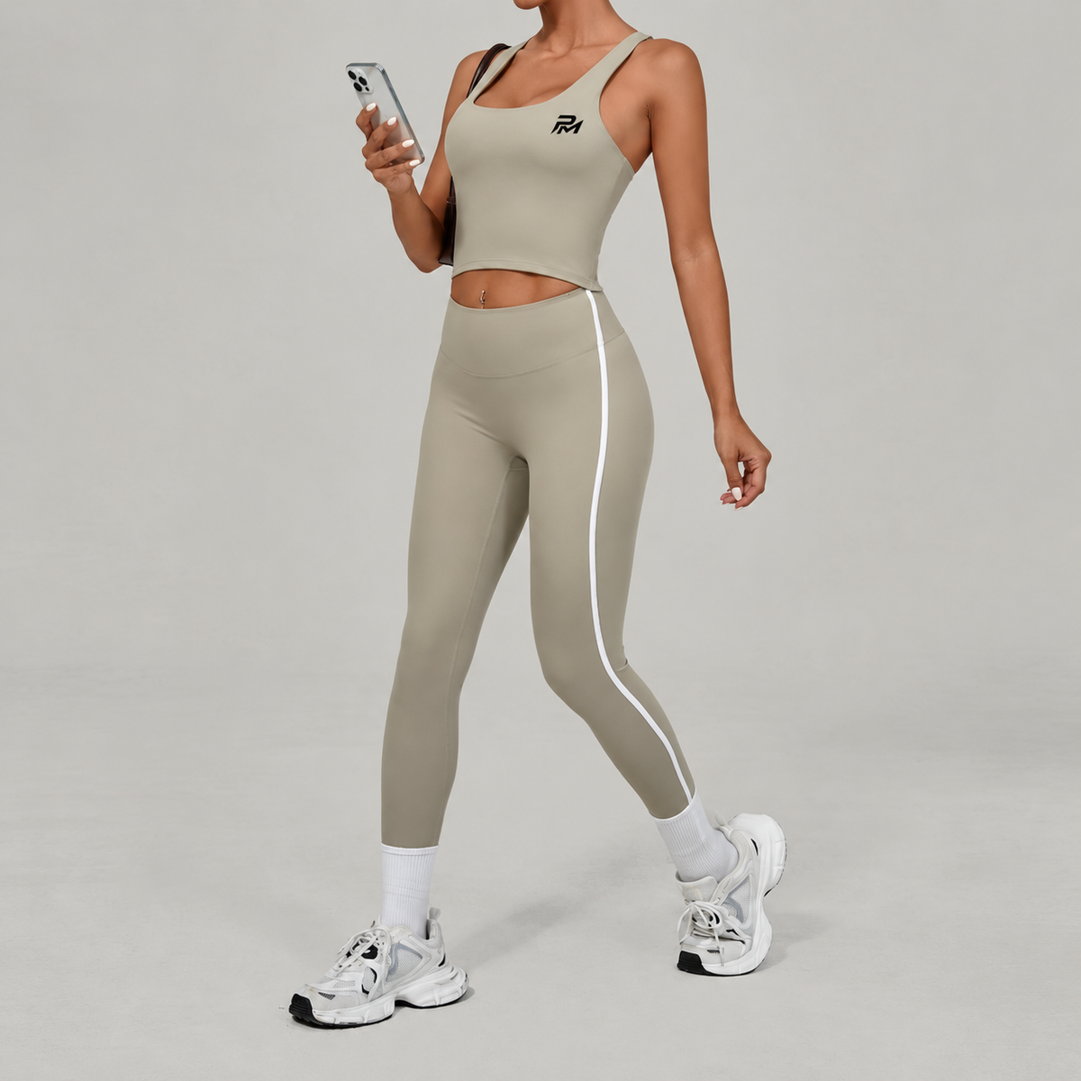 Seamless High-Rise Set