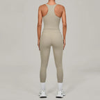 Seamless High-Rise Set