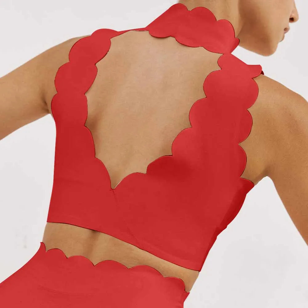 Sculpting Backless Crop Top