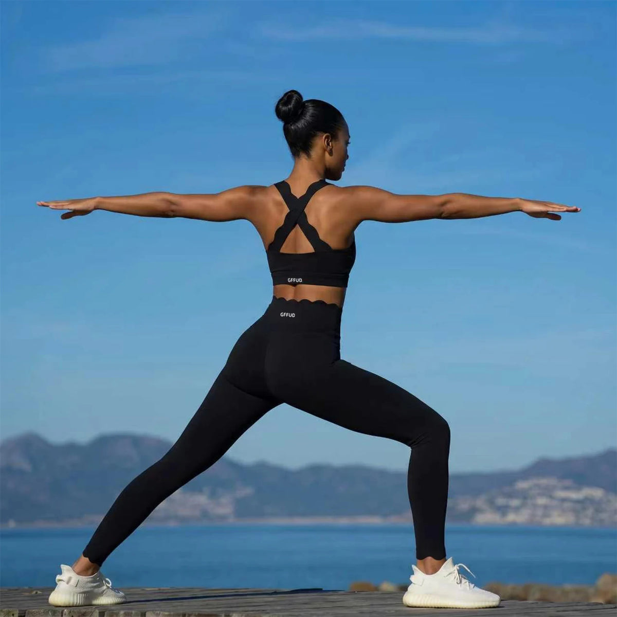 Petal Cross-Back Leggings Set